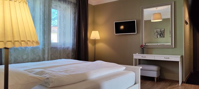 Seewinkel Doppelzimmer: Schlafzimmer